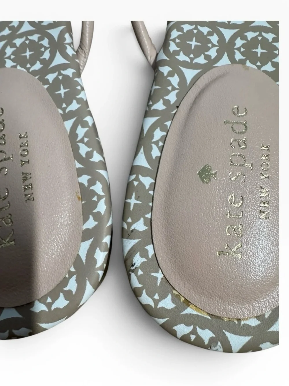 Kate Spade New York Mistic Bow Thong Flat Sandals Pink Leather Women’s Size 9.5